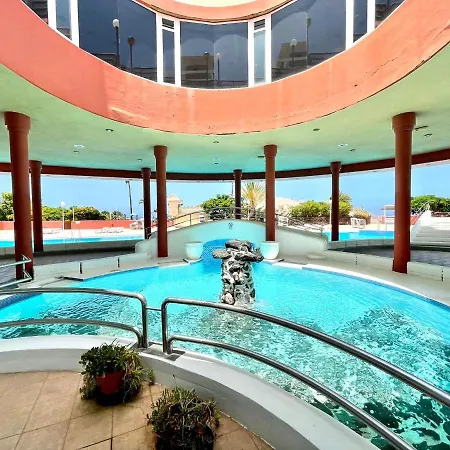 One Bedroom, Beach, Shared Pool In Tenerife South Costa Adeje (Tenerife)