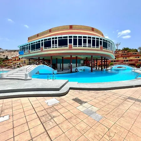 Apartamento One Bedroom, Beach, Shared Pool In Tenerife South *