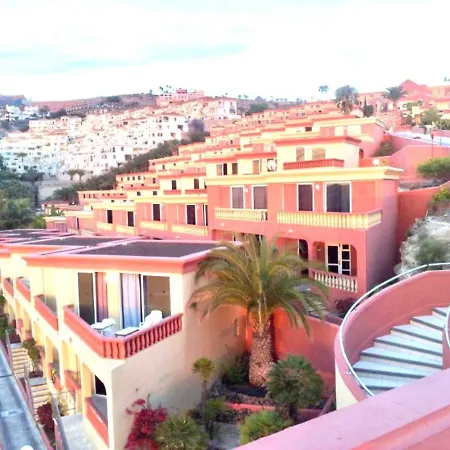 One Bedroom, Beach, Shared Pool In Tenerife South * Costa Adeje (Tenerife)